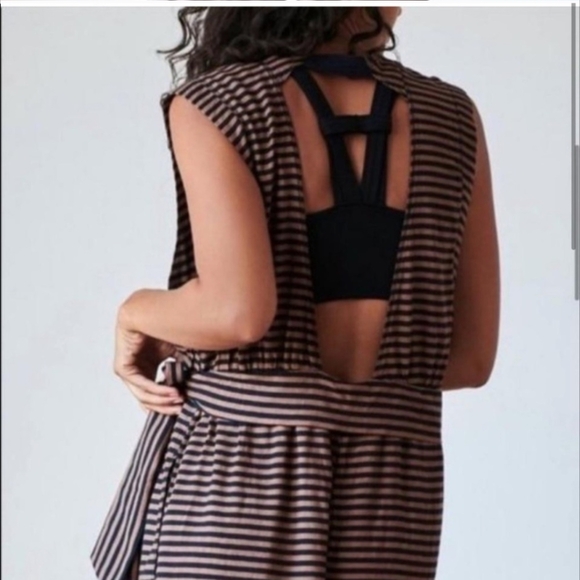 FP Movement Jumper NWOT - Picture 2 of 16